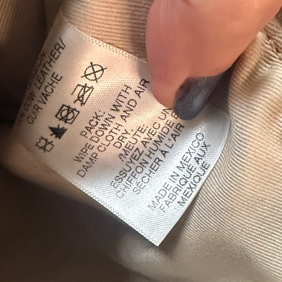 Classic Pendleton Brown and Tan Women's Bag - Picture 15 of 15